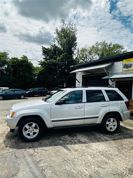 jeep grand cherokee 2007 1J8GR48K77C576381 image